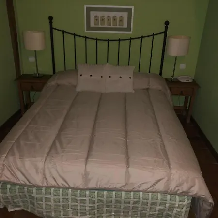 Hotel Rural “Las Vegas” ホテル Requijada